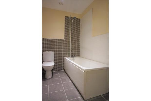 Apartament Executive 2 Bed 2 Bath - Free Parking Glasgow Zewnętrze zdjęcie